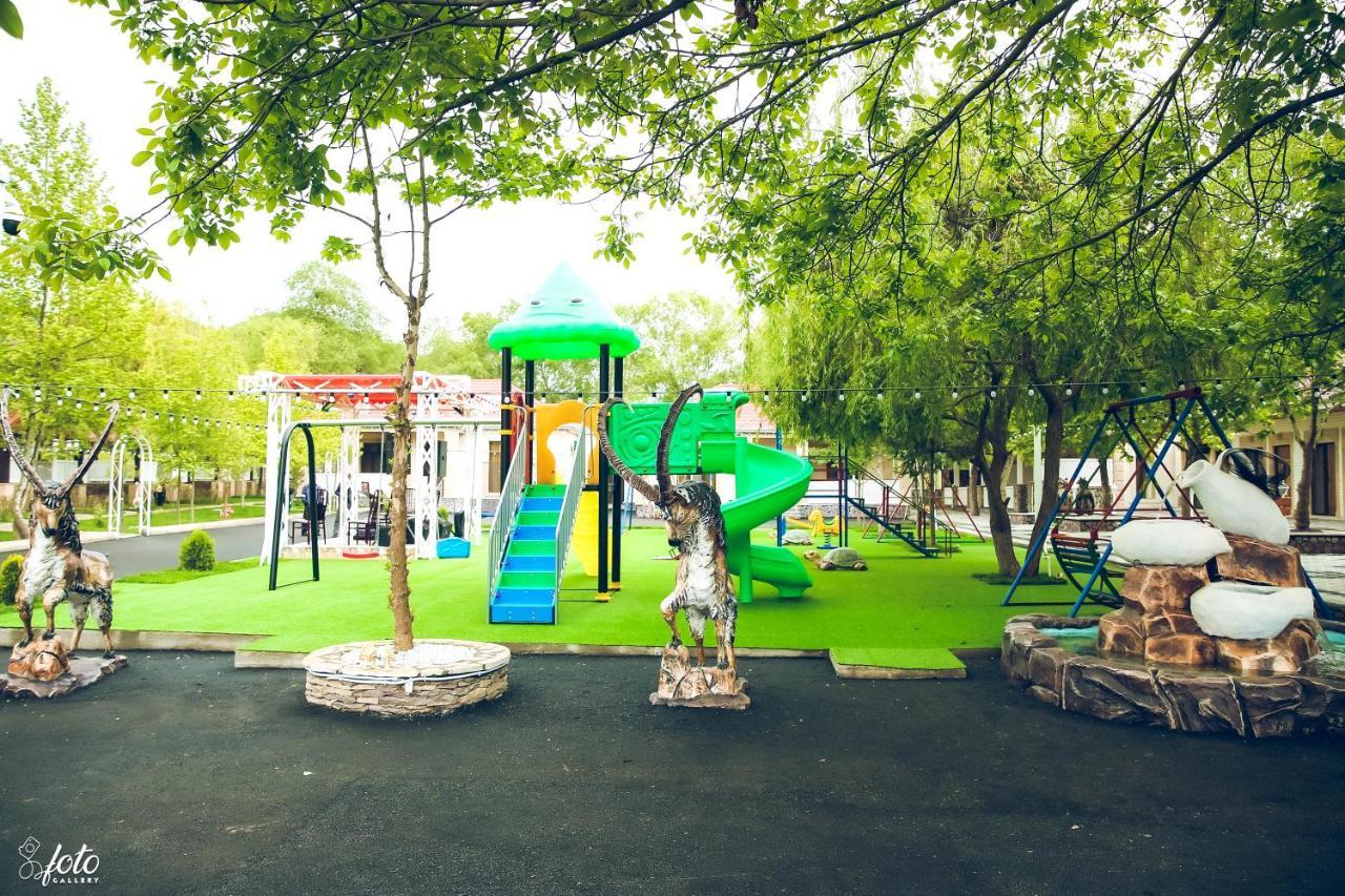 Su Sesi Hotel&Restorant Goygol ภายนอก รูปภาพ